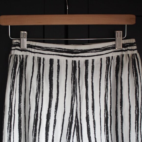 Patrizia Luca | Light Summer Striped Pants - Picture 3 of 3